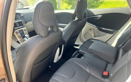 Volvo V40 II рестайлинг, 2014 год, 1 350 000 рублей, 9 фотография