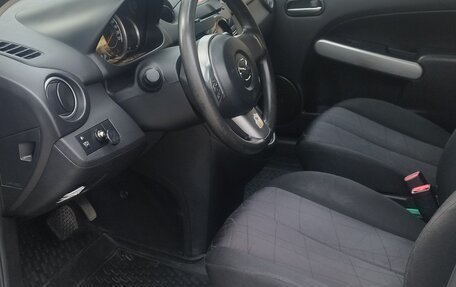 Mazda 2 III, 2012 год, 820 000 рублей, 2 фотография