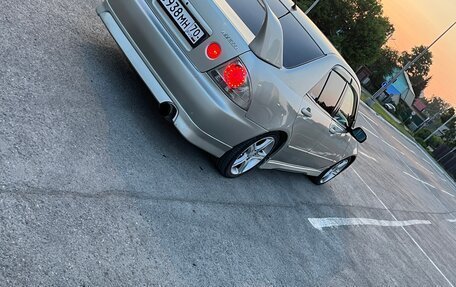 Toyota Altezza, 1999 год, 880 000 рублей, 4 фотография