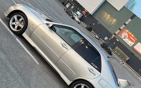 Toyota Altezza, 1999 год, 880 000 рублей, 8 фотография