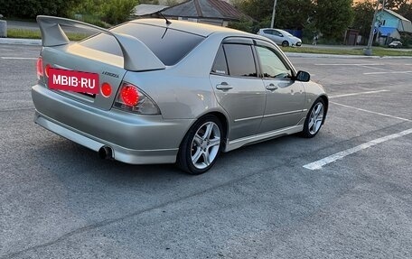 Toyota Altezza, 1999 год, 880 000 рублей, 10 фотография