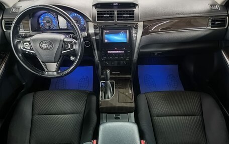 Toyota Camry, 2016 год, 1 699 000 рублей, 9 фотография