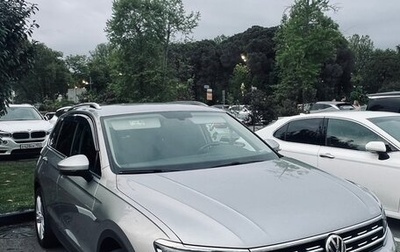 Volkswagen Tiguan II, 2017 год, 2 100 000 рублей, 1 фотография