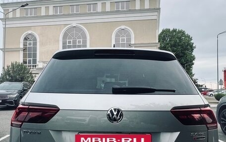 Volkswagen Tiguan II, 2017 год, 2 100 000 рублей, 3 фотография