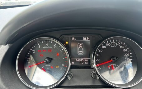Nissan Qashqai, 2011 год, 1 299 000 рублей, 15 фотография