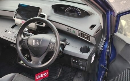 Honda Freed I, 2015 год, 1 350 000 рублей, 6 фотография