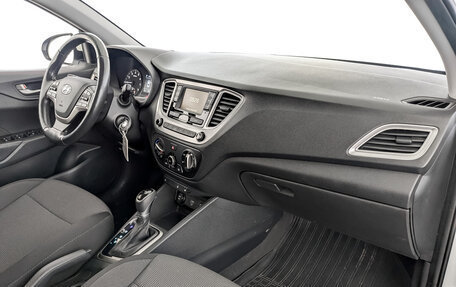 Hyundai Solaris II рестайлинг, 2019 год, 1 475 000 рублей, 11 фотография