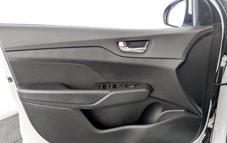 Hyundai Solaris II рестайлинг, 2019 год, 1 475 000 рублей, 19 фотография
