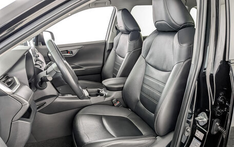Toyota RAV4, 2020 год, 3 160 000 рублей, 20 фотография
