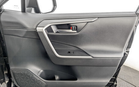 Toyota RAV4, 2020 год, 3 160 000 рублей, 25 фотография