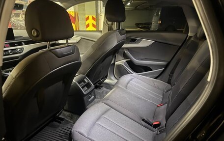 Audi A4, 2019 год, 2 500 000 рублей, 12 фотография