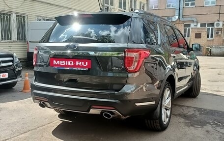 Ford Explorer VI, 2018 год, 2 850 000 рублей, 9 фотография