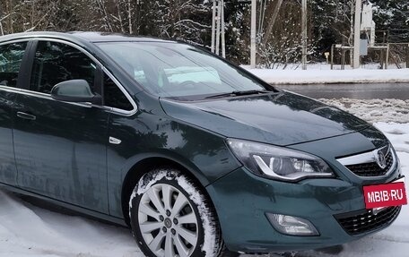 Opel Astra J, 2010 год, 595 000 рублей, 7 фотография
