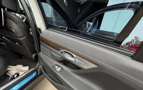BMW 7 серия, 2019 год, 6 799 990 рублей, 14 фотография