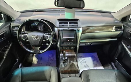 Toyota Camry, 2015 год, 1 884 000 рублей, 9 фотография