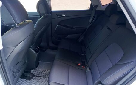 Hyundai Tucson III, 2018 год, 1 776 000 рублей, 15 фотография