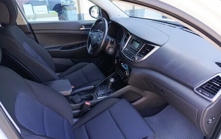 Hyundai Tucson III, 2018 год, 1 776 000 рублей, 13 фотография