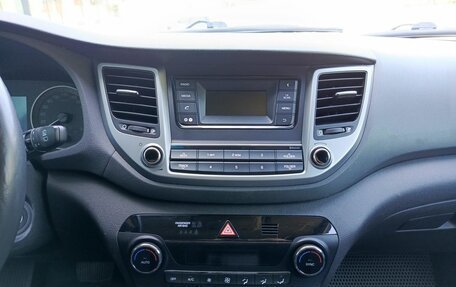 Hyundai Tucson III, 2018 год, 1 776 000 рублей, 18 фотография