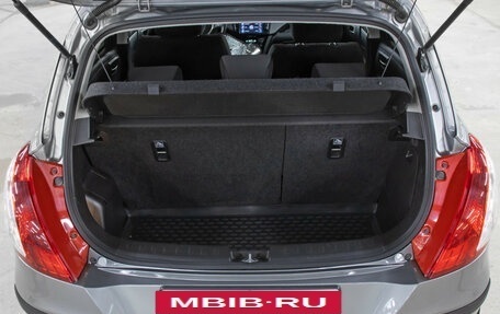 Suzuki Swift IV, 2013 год, 898 000 рублей, 10 фотография