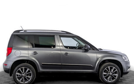 Skoda Yeti I рестайлинг, 2017 год, 1 565 000 рублей, 4 фотография