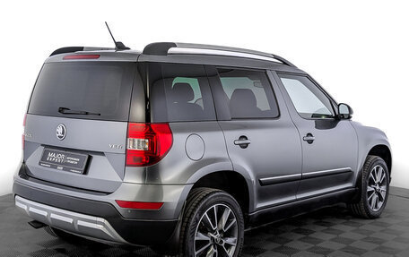 Skoda Yeti I рестайлинг, 2017 год, 1 565 000 рублей, 5 фотография