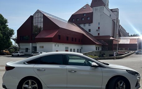 Hyundai Sonata VII, 2018 год, 2 100 000 рублей, 2 фотография