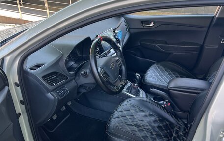 Hyundai Solaris II рестайлинг, 2020 год, 1 350 000 рублей, 10 фотография