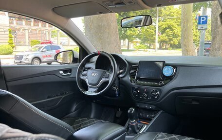 Hyundai Solaris II рестайлинг, 2020 год, 1 350 000 рублей, 16 фотография