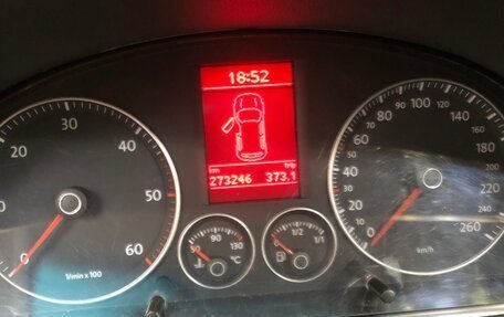 Volkswagen Touran III, 2008 год, 485 000 рублей, 14 фотография