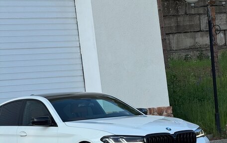 BMW 5 серия, 2021 год, 5 290 000 рублей, 4 фотография
