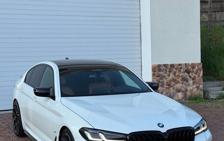 BMW 5 серия, 2021 год, 5 290 000 рублей, 5 фотография