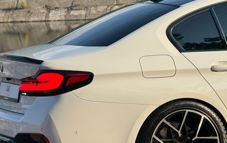 BMW 5 серия, 2021 год, 5 290 000 рублей, 21 фотография