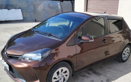 Toyota Vitz, 2015 год, 900 000 рублей, 5 фотография
