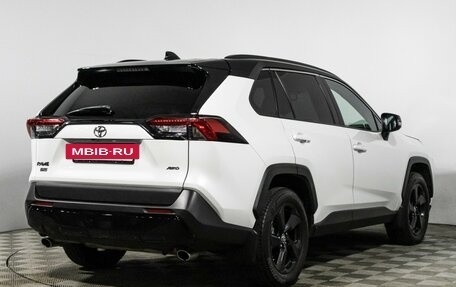 Toyota RAV4, 2020 год, 2 989 898 рублей, 5 фотография
