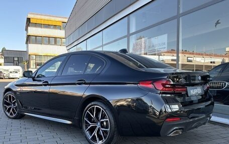 BMW 5 серия, 2022 год, 5 085 000 рублей, 3 фотография