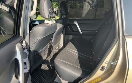 Toyota Land Cruiser Prado 150 рестайлинг 2, 2012 год, 4 100 000 рублей, 13 фотография