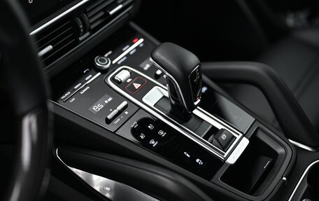 Porsche Cayenne III, 2023 год, 21 000 000 рублей, 22 фотография