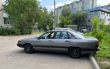 Audi 100, 1985 год, 180 000 рублей, 2 фотография