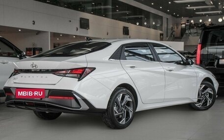 Hyundai Elantra, 2024 год, 2 932 500 рублей, 4 фотография