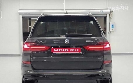 BMW X7, 2022 год, 9 000 000 рублей, 4 фотография