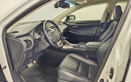 Lexus NX I, 2016 год, 2 895 000 рублей, 18 фотография