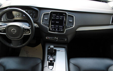 Volvo XC90 II рестайлинг, 2022 год, 4 840 000 рублей, 8 фотография