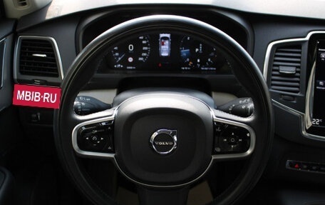 Volvo XC90 II рестайлинг, 2022 год, 4 840 000 рублей, 10 фотография