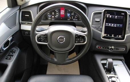 Volvo XC90 II рестайлинг, 2022 год, 4 840 000 рублей, 9 фотография