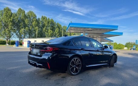 BMW 5 серия, 2022 год, 5 620 000 рублей, 4 фотография
