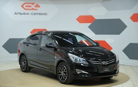 Hyundai Solaris II рестайлинг, 2015 год, 830 000 рублей, 3 фотография