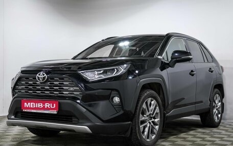 Toyota RAV4, 2021 год, 3 929 000 рублей, 1 фотография