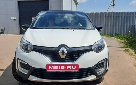 Renault Kaptur I рестайлинг, 2016 год, 135 000 рублей, 1 фотография