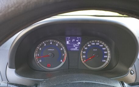 Hyundai Solaris II рестайлинг, 2016 год, 1 100 000 рублей, 3 фотография