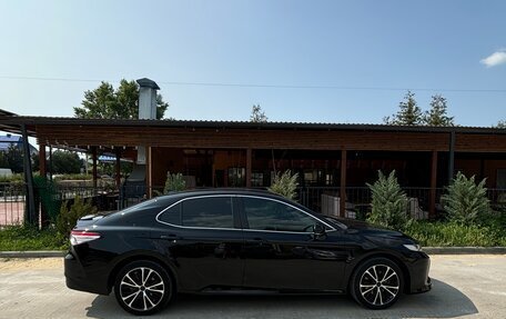 Toyota Camry, 2021 год, 3 150 000 рублей, 3 фотография